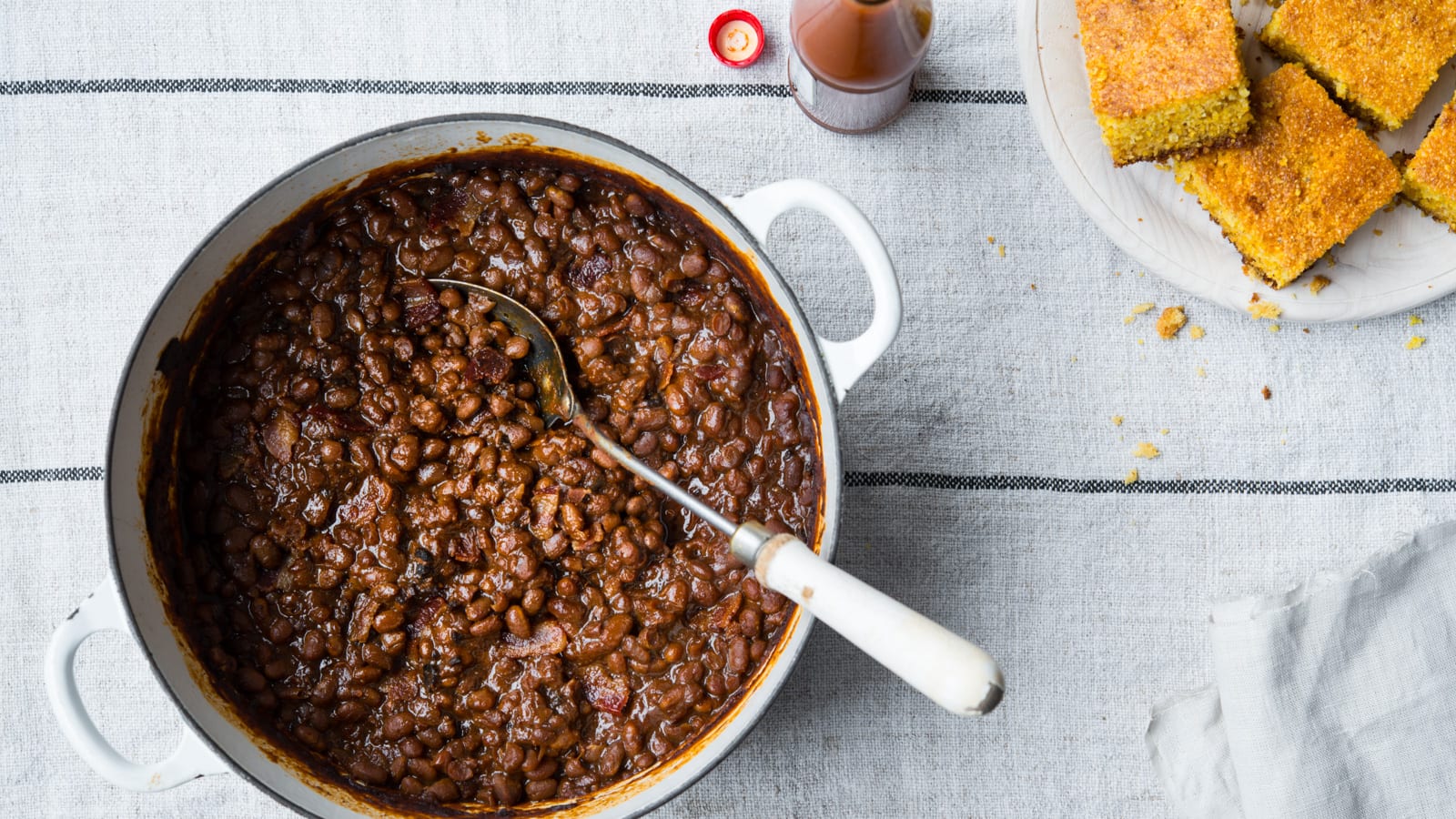 Slow Cooker Baked Beans