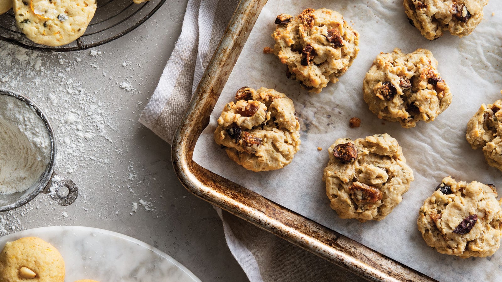 Cheese and Fig Oatmeal Cookies