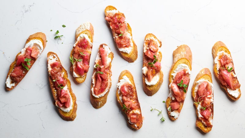Crostini with Goat Cheese and Rhubarb-Thyme Jam