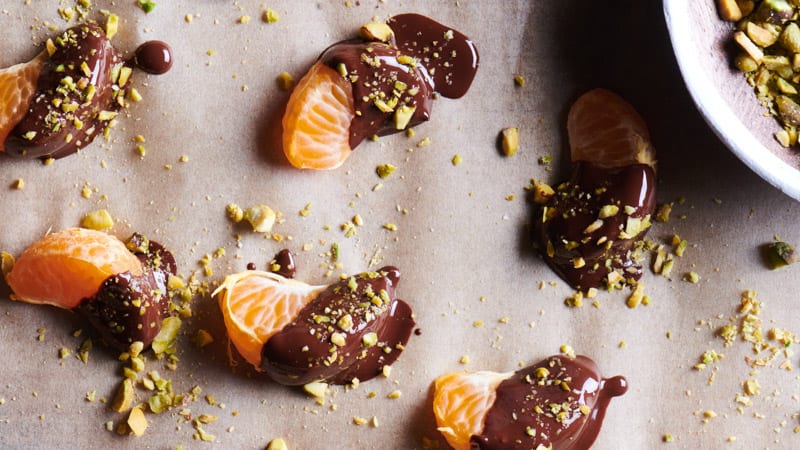 Chocolate-dipped Satsumas