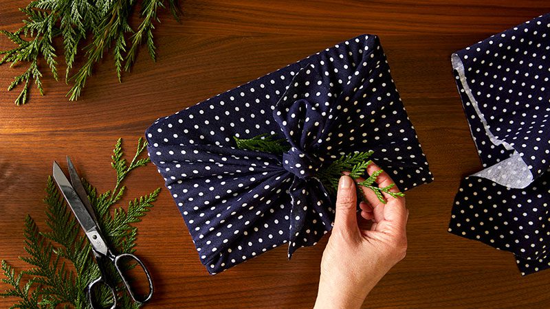 cloth gift wrap