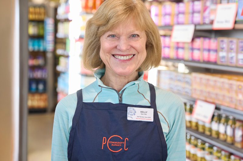 Kelly, Store Director